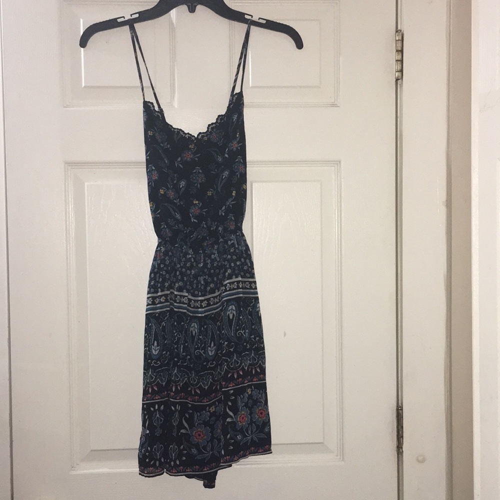 Hollister Floral strap top - Picture 1 of 7